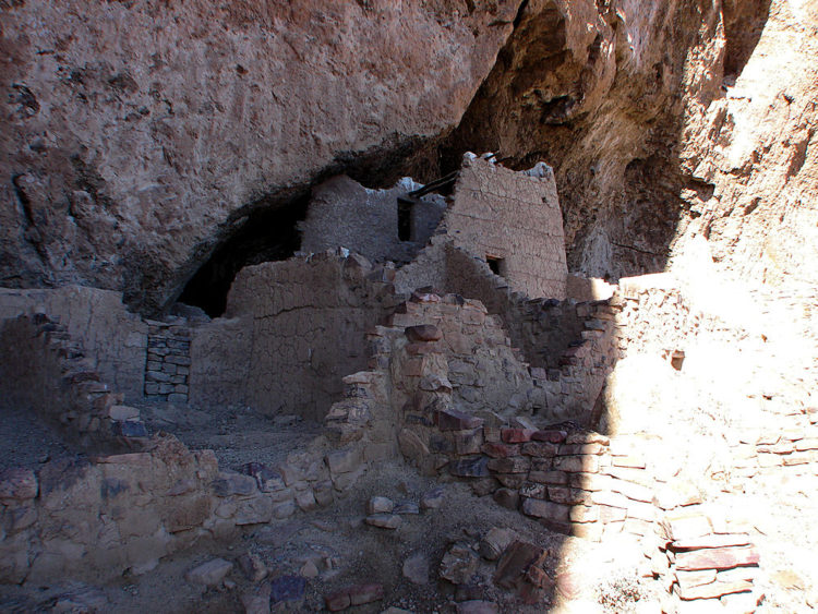 tonto national monument cliff