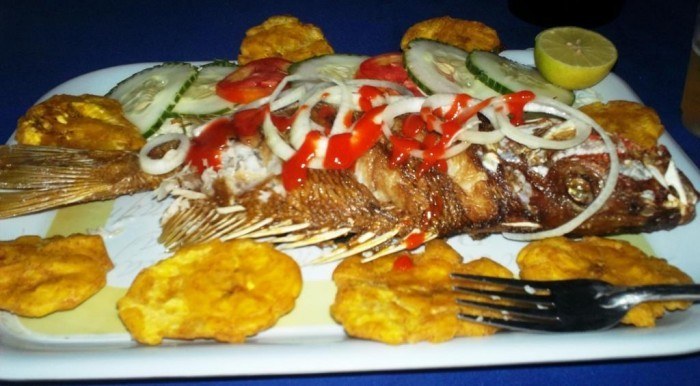 nicaragua food seafood fish tostones