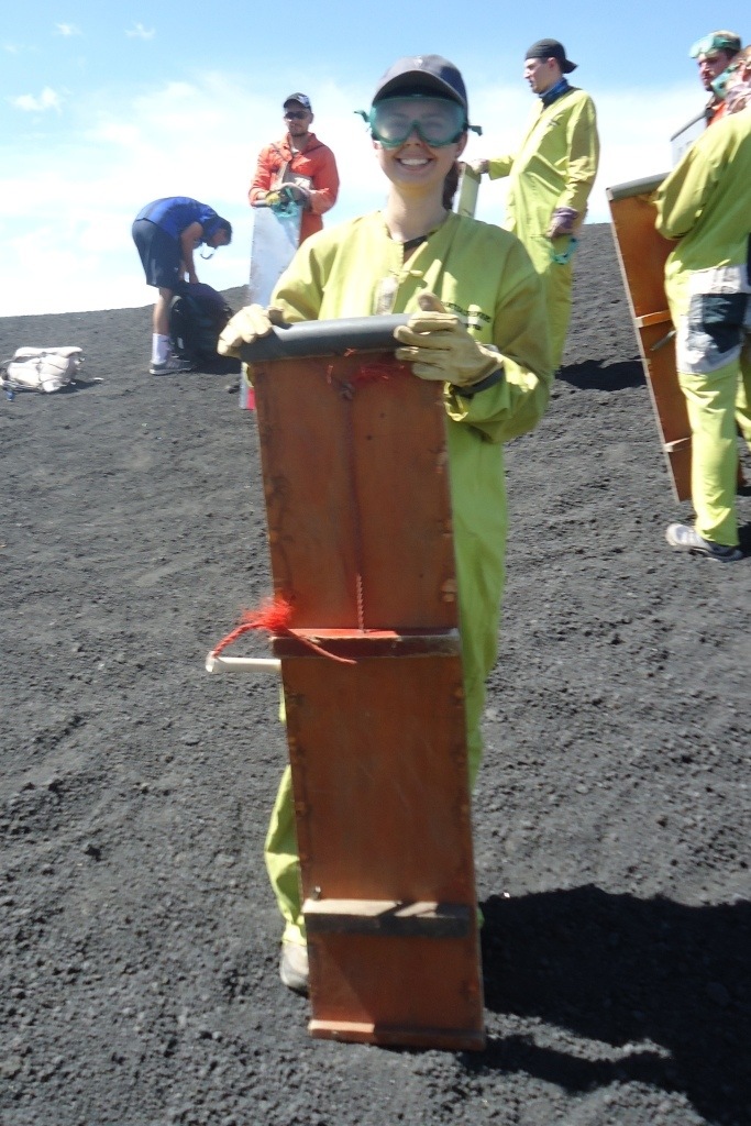 cerro negro volcano boarding leon nicaragua adventure trip to nicaragua