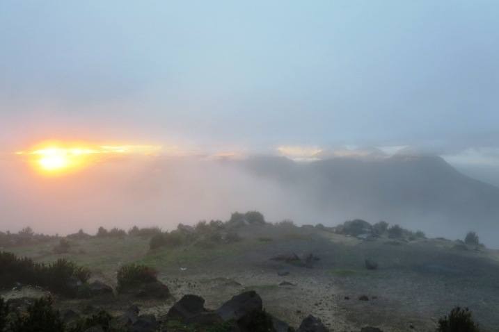 santa maria volcano sunrise xela quetzaltenango guatemala