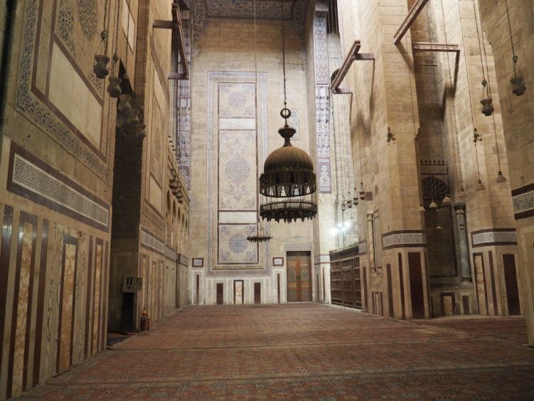 things to do in cairo inside mosque