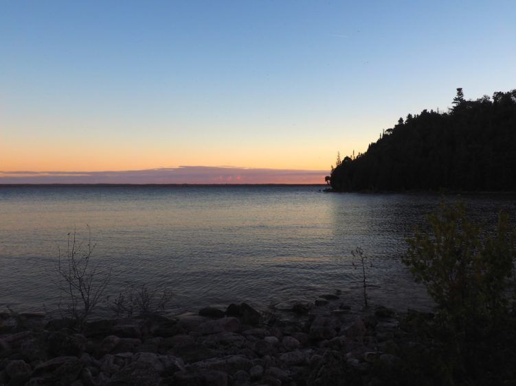 sunset on flowerpot island bruce peninsula