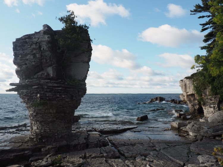flowerpot island canada rock formations