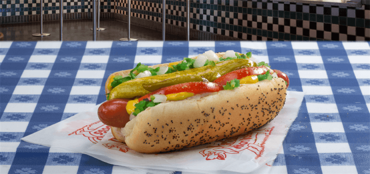 portillos hot dog chicago