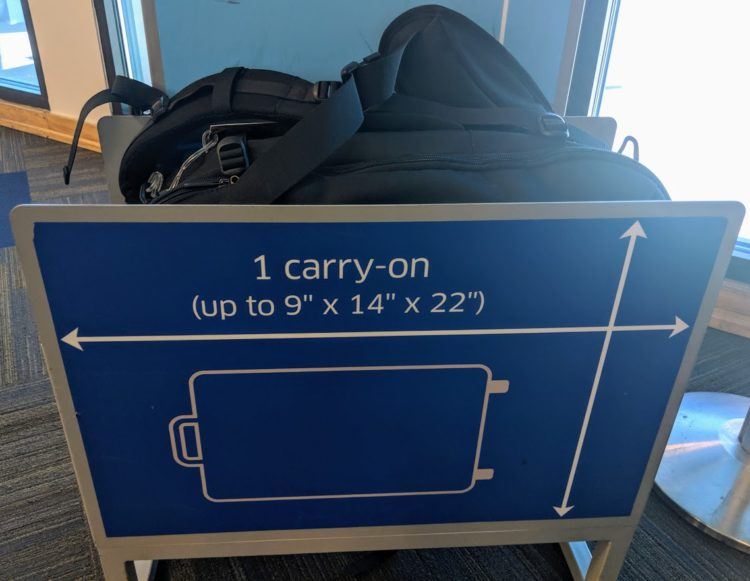 carry on backpack in airline sizer