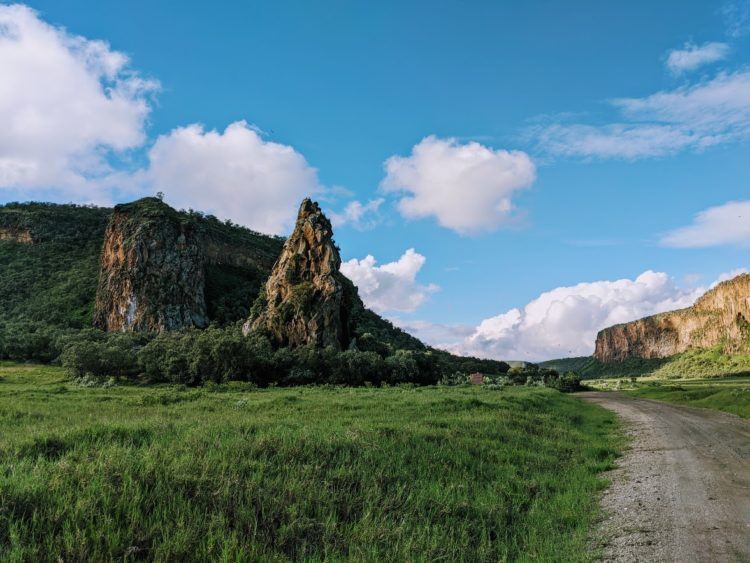 road through hell's gate national park in naivasha