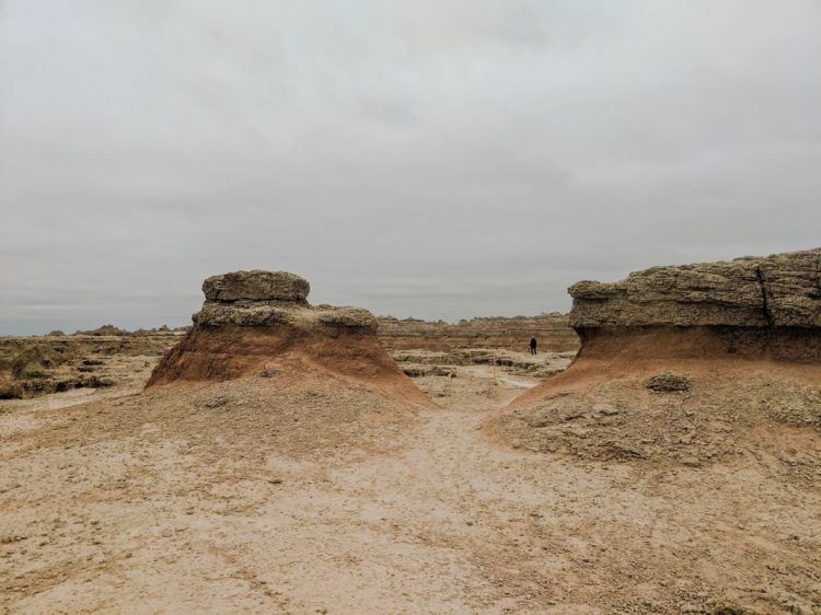 hiking in badlands national park