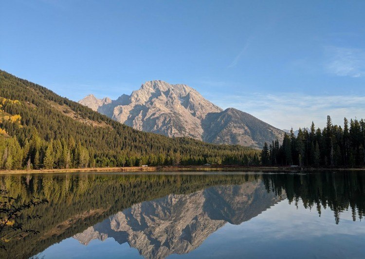 mountain reflection in lake