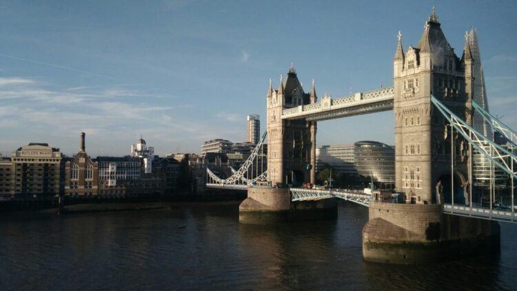 tower bridge london