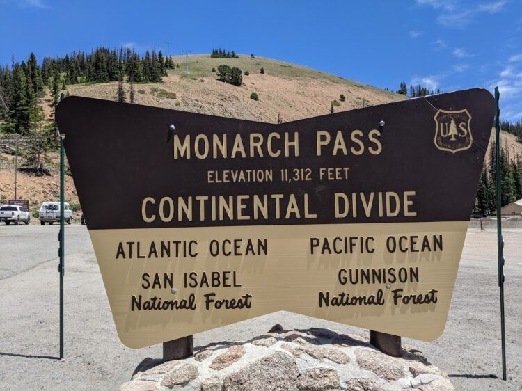 sign at monarch pass