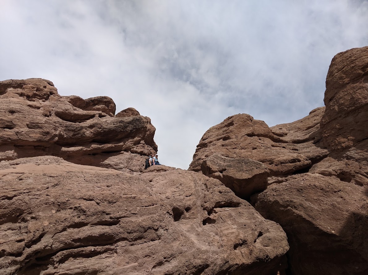 Hiking the San Lorenzo Canyon in 24 Pictures — sightDOING