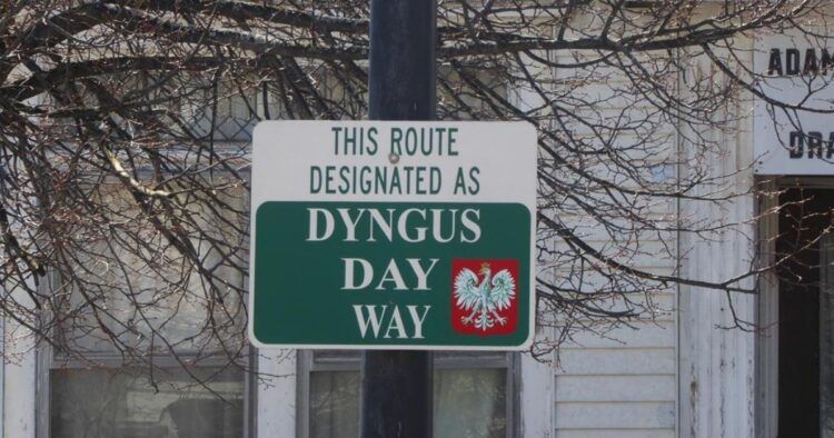 dyngus day way street sign