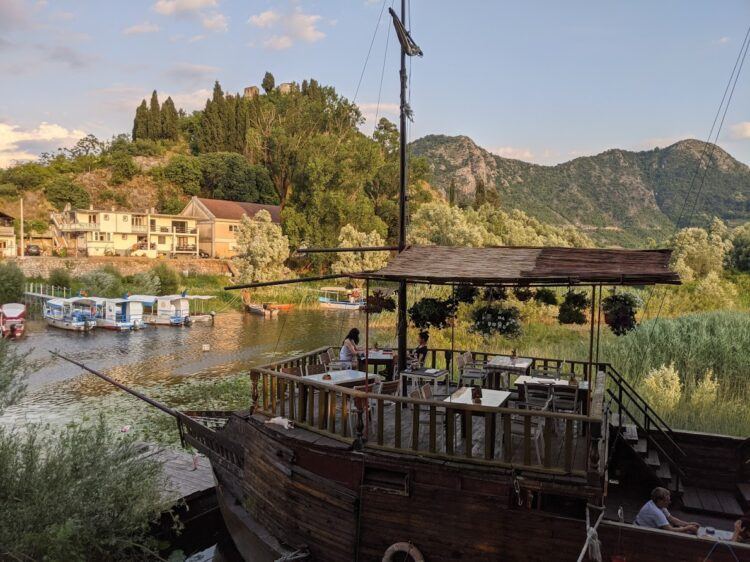 pirate ship restaurant virpazar