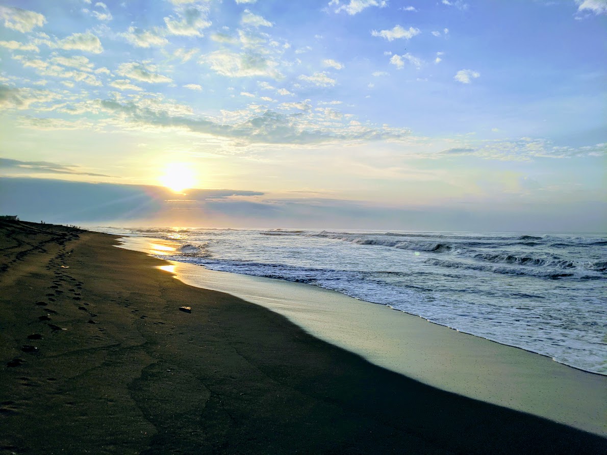 Comparing Guatemala’s Black Sand Beaches Monterrico + El Paredon