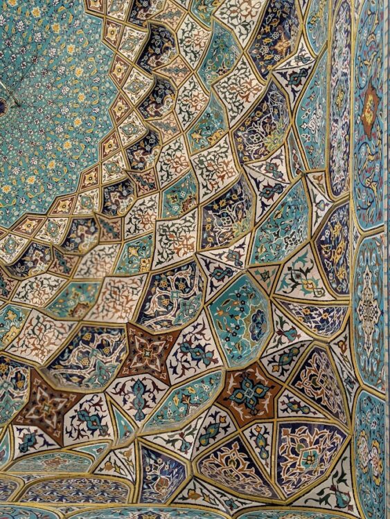 mosaic work imam hussein mosque