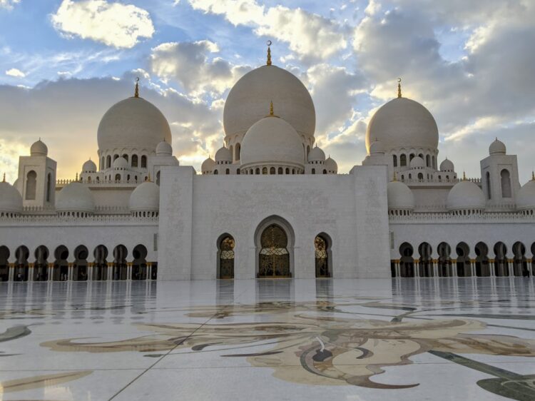 sheikh zayed grand mosque