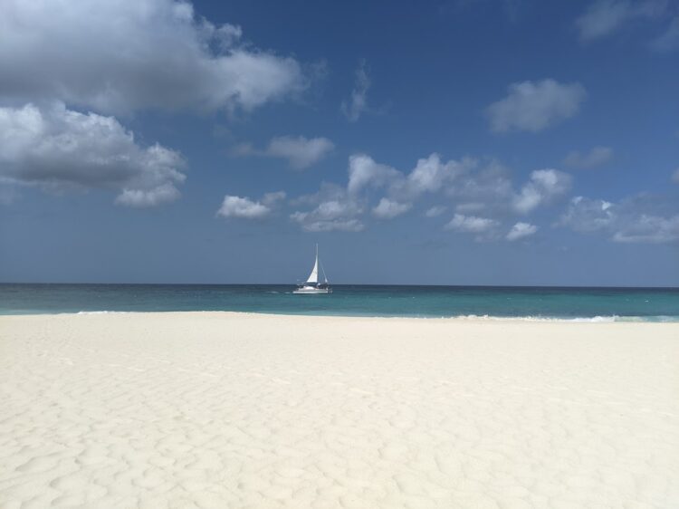 eagle beach sailboat aruba